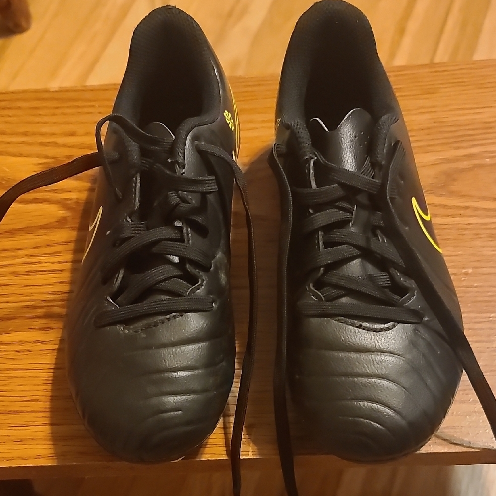 Nike Black and Yellow Kids Soccer Cleats